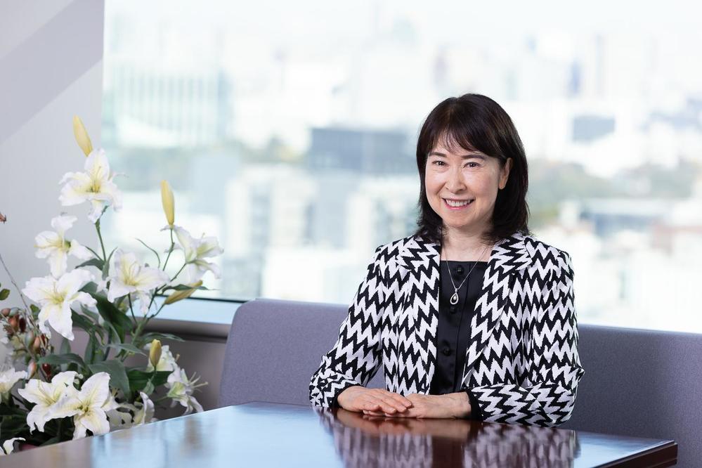 Supporting Corporate Development and the Careers of Executives East