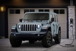 ジープ・ラングラー・アンリミテッド・ルビコンのプラグインハイブリッドモデルが日本デビュー