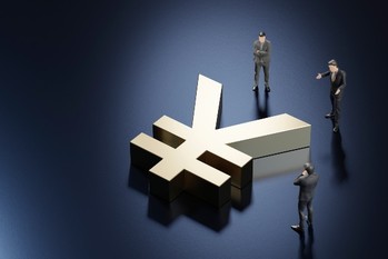 日米金利差縮小は微小にとどまりドル円は年末144円で着地