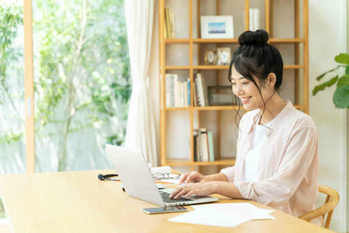 つみたてNISA,銘柄変更,選び方