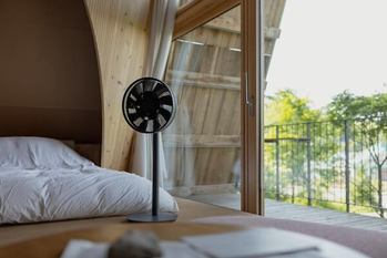 猛暑でも空調売れず　高級家電のバルミューダ、北米挑戦も成果薄