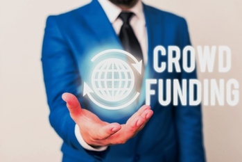 不動産クラウドファンディングで海外ファンドに投資できる？メリットやリスク、注意点を解説