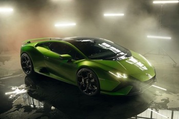 ドライビング性能を徹底追求したランボルギーニ・ウラカンの新バージョンが登場