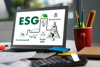 巨額の資金を集めた「未来の世界（ESG）」とはどんなファンドか