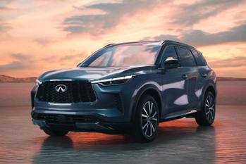 日産の高級ミッドサイズSUV新型インフィニティQX60が初公開。日本への導入は現在のところ未定
