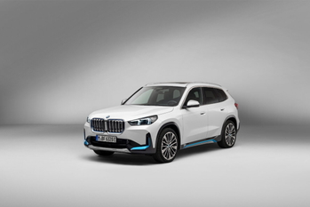 BMW X1から高効率ガソリンエンジン搭載モデル＆電気自動車が登場