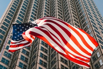 米国景気の強さの背景を考える