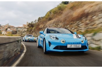 ホンダの新型BEV「e:N」シリーズの欧州市場向けモデルとなる「e:Ny1」が公開