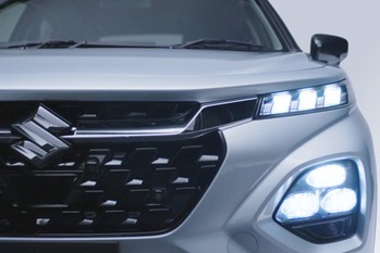 スズキが新型SUVのフロンクスを今秋に日本で発売すると予告