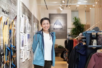 キャリア,須川尚美