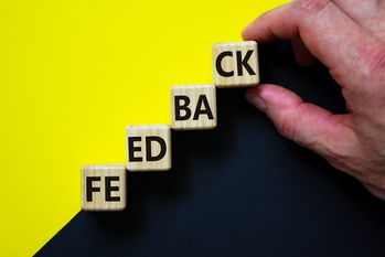 フィードバック