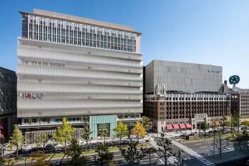 インバウンド減速が顕著　百貨店４社の株価が軒並み下落