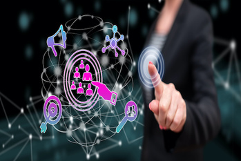 「PER100倍銘柄」は手を出すべきか、出さないでおくべきか？