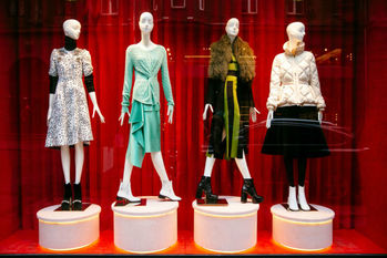 オンワード,閉店