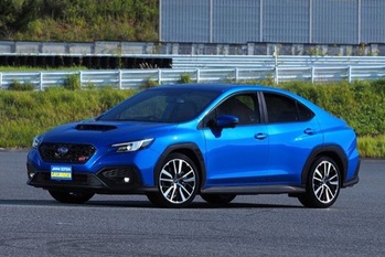 新開発2.4リッター・ボクサーターボ搭載。革新4WDスポーツが提示する新たな方向性