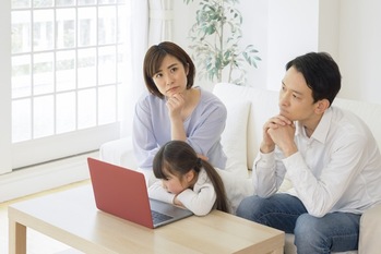 早期リタイアは何歳から？必要な資産や退職金がもらえる基準などを紹介