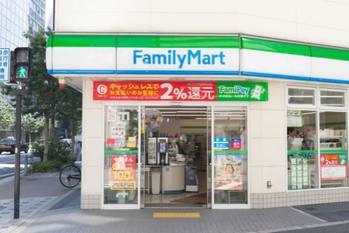 ファミマは164億の赤字? コロナで大打撃のコンビニ、スーパーの現状を徹底解説