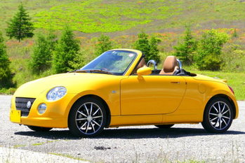 軽自動車をスポーツ仕様に！カスタム方法とおすすめパーツ