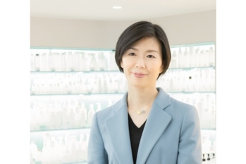 竹本容器 【4248・プライム】創業72年の化粧品容器メーカー　転換期迎え、グローバル戦略を強化