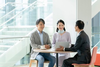 不動産投資を年収2,000万円の人におすすめする3つの理由を解説