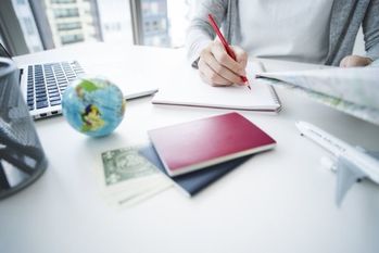 語学留学したい看護師必見！費用はいくら？資金の貯め方