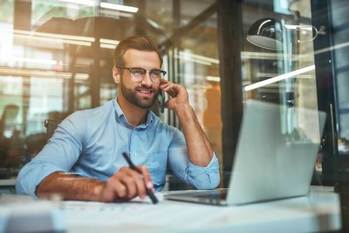 サラリーマンは寝ながらもっとお金を増やしなさい！