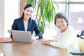 保険募集,保険案内,保険提案,シニア