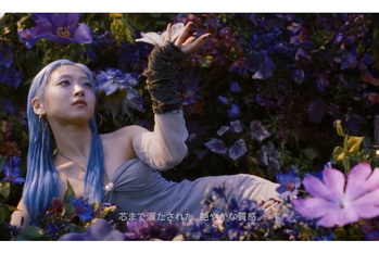 HANAが初めてヘアケア広告に登場　「ネクサス」とコラボで新ビジュアル公開