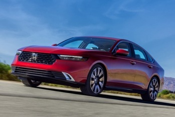 11代目となる新型ホンダ・アコードが米国でデビュー。発売は2023年年初を予定