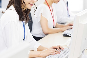 デジタル化,人材