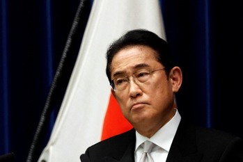 岸田首相もハマった？減税は支持率上昇どころか「命取り」の歴史
