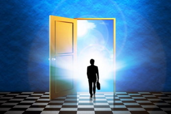 伸びる業界、沈む業界