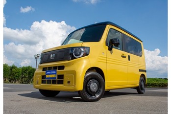 【最新Kカー】ホンダN-VAN e:は、自在な使い勝手を誇る大空間BEV。静かで安定した走りでも「電気の魅力」を実感させる！