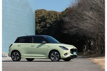 【最新モデル試乗】高効率NEWエンジン搭載。新型スズキ・スイフトの軽やかフィール