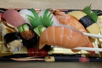 「スシロー」「小僧寿し」が子会社再編　焼き鳥、すし、ラーメンなどを一体化