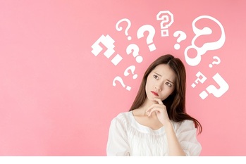 考える,女性