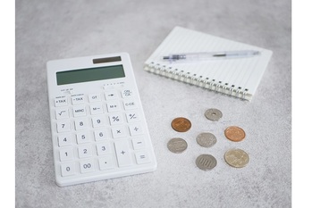 電卓,お金