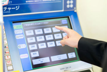 高見沢サイバネティックス,株価