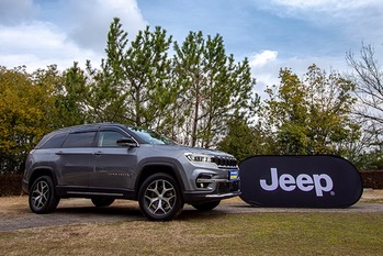 【最新ディーゼル試乗】Jeepコマンダーは日本最適サイズの7シーター本格四駆。アメリカンなゆとりが味わえる