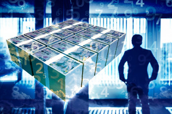 サラリーマンが10年で1億円を作る方法とは