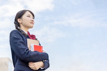 高校の無償化が話題？どんな人が授業料を払わなくても大丈夫？