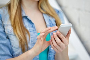 SNS利用のメリットと注意点