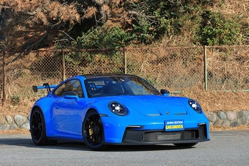 【レジェンドスポーツ対決】世界の頂点に立つポルシェ911と日産GT-R。２台が目指した地平とは!?