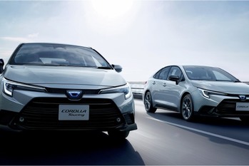 トヨタのカローラ・シリーズが商品改良。セダンとワゴンには特別仕様車を設定