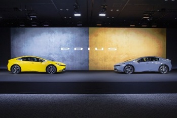 「Hybrid Reborn」をコンセプトに開発した新型トヨタ・プリウスがワールドプレミア