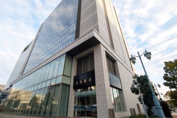 カー用品の「オートバックス」「イエローハット」ともに業績上振れか