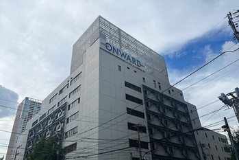 「最愛ジョグパン」などがヒット　オンワードの2024年２月期は66億円の最終利益