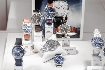 ライフスタイルに合うものが見つかるスタイリッシュな腕時計IWC