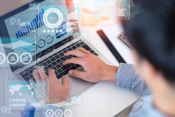 不動産投資の情報収集方法は？ 信頼できる情報源やポイントを解説