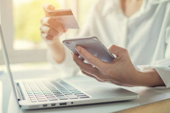 クレジットカード,キャッシュレス,貯める